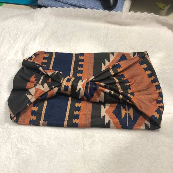 Bohemian Turban Pattern Headband - Picture 3 of 3